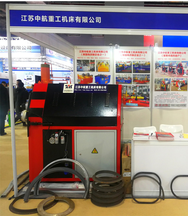 ���؝L���Cչ���F��