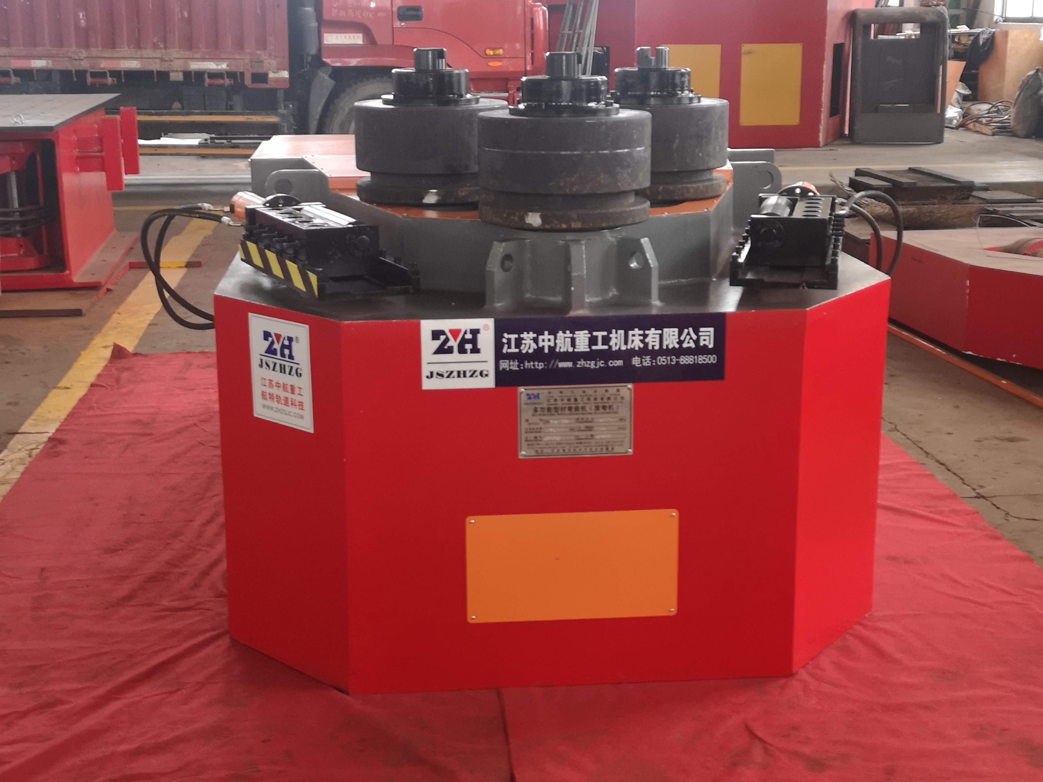 型材彎曲機的優(yōu)勢體現(xiàn)在這里 型材彎曲機的優(yōu)勢體現(xiàn)在這里